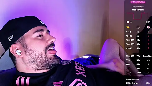 DominantTheo online show from March 17, 5:34 am