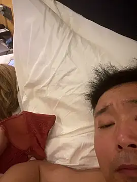 Snapshot of S00 chatting on January 8, 7:13 am S00 online show from January 8, 7:13 am