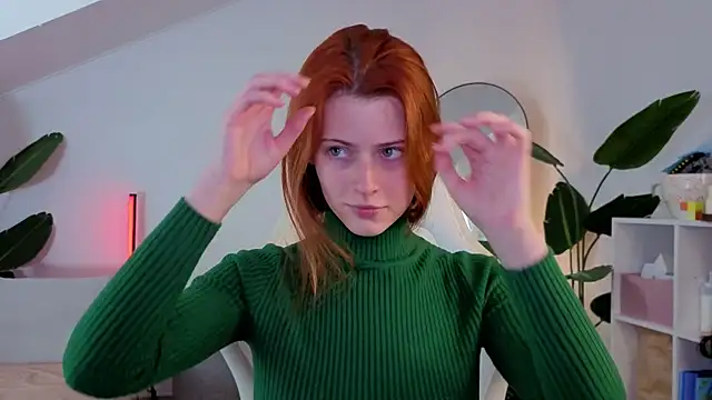 Snapshot of doll_lesli chatting on November 26, 9:43 am doll lesli online show from November 26, 9:43 am