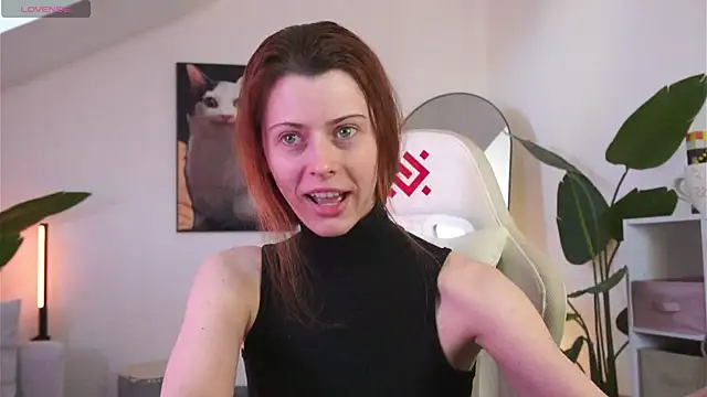 doll lesli online show from March 12, 12:55 pm