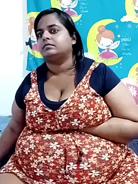 SusanaEshwar online show from May 4, 6:59 pm