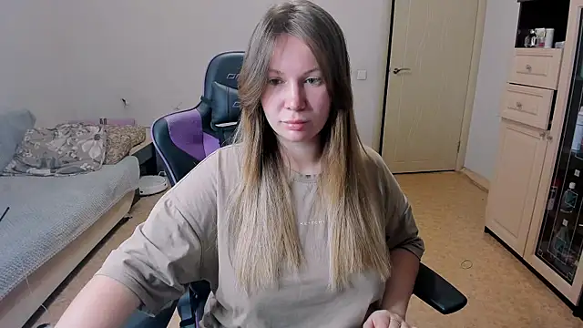 Snapshot of stella_vestal chatting on November 15, 5:53 pm stella vestal online show from November 15, 5:53 pm