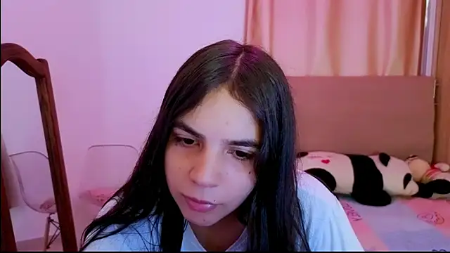  elenna online show from April 23, 5:59 pm