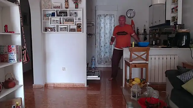 Nudelschwanz online show from April 28, 4:34 pm