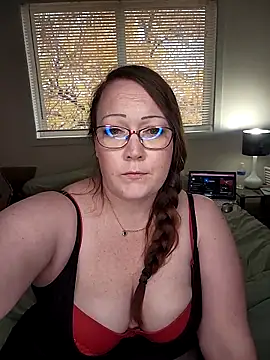 BBWQUEENBEEE online show from October 13, 11:27 pm