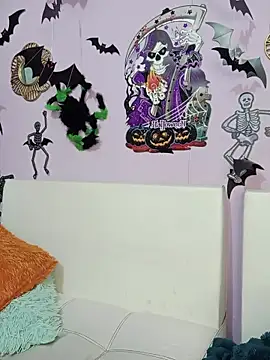 Deina bunny online show from October 10, 9:03 pm