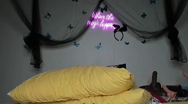 ThickAssRena online show from February 11, 7:38 pm