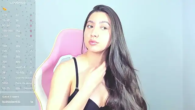 Snapshot of alice-love1 chatting on December 20, 1:58 am alice-love1 online show from December 20, 1:58 am