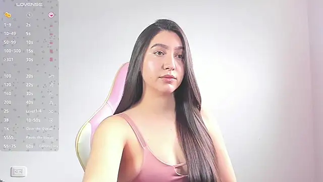 Snapshot of alice-love1 chatting on January 26, 6:48 pm alice-love1 online show from January 26, 6:48 pm