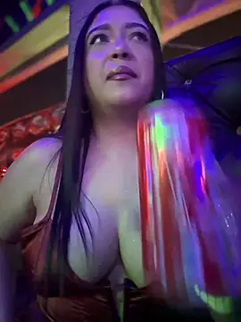 Snapshot of cami_ortiz__ chatting on December 29, 3:54 am cami ortiz online show from December 29, 3:54 am