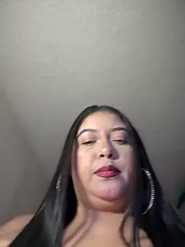 Snapshot of cami_ortiz__ chatting on March 13, 3:11 am cami ortiz online show from March 13, 3:11 am