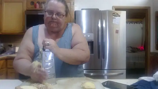 Snapshot of Hornybbw1978 chatting on October 22, 11:48 pm Hornybbw1978 online show from October 22, 11:48 pm