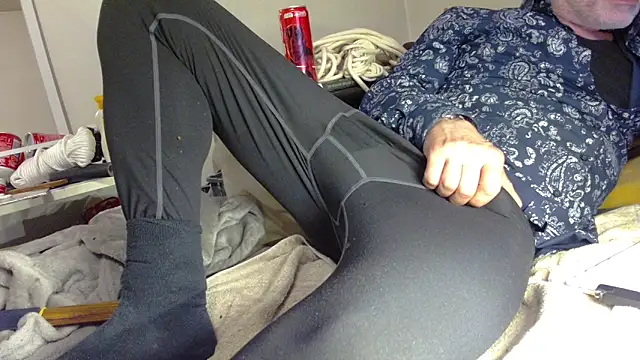 mike30nbg online show from October 27, 8:24 pm