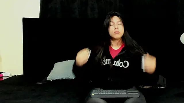 lissandthor13 online show from January 13, 10:20 am