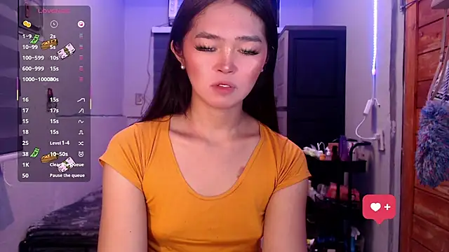 Itsme claire online show from October 16, 1:39 am