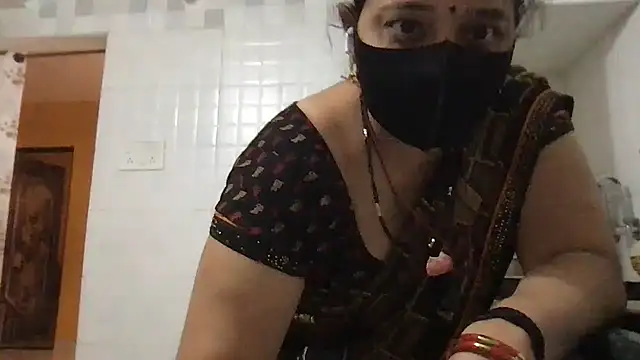 Snapshot of Riyasingh9 chatting on January 11, 4:59 am Riyasingh9 online show from January 11, 4:59 am