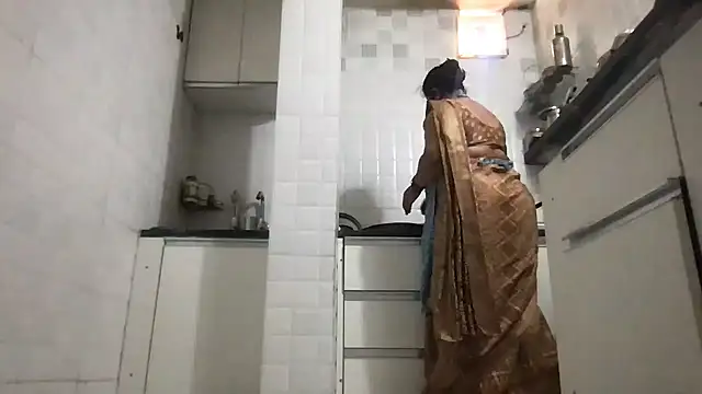 Riyasingh9 online show from March 12, 5:24 am