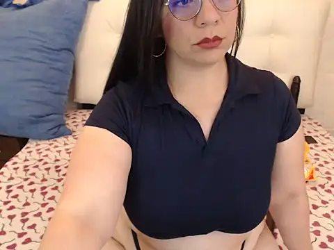 Snapshot of Angiee_BBW chatting on September 26, 6:56 pm Angiee BBW online show from September 26, 6:56 pm