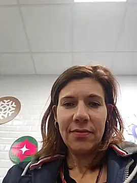 Snapshot of Lina_lou4 chatting on December 27, 1:28 pm Lina lou4 online show from December 27, 1:28 pm