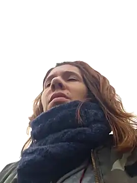 Snapshot of Lina_lou4 chatting on January 11, 9:36 am Lina lou4 online show from January 11, 9:36 am