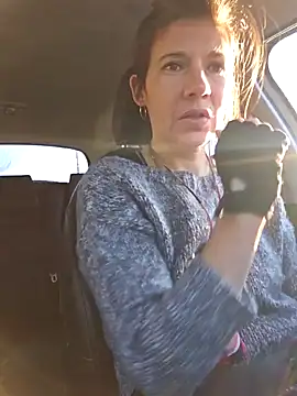 Snapshot of Lina_lou4 chatting on February 5, 8:00 am Lina lou4 online show from February 5, 8:00 am