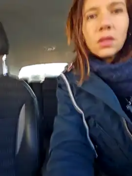 Snapshot of Lina_lou4 chatting on March 2, 9:31 am Lina lou4 online show from March 2, 9:31 am