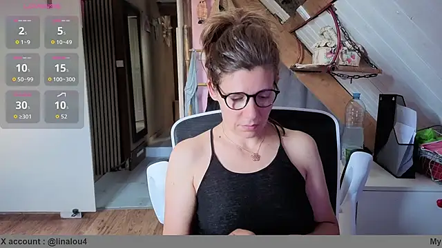 Snapshot of Lina_lou4 chatting on June 30, 3:24 pm Lina lou4 online show from June 30, 3:24 pm