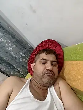 Amandev7 online show from May 5, 1:46 am