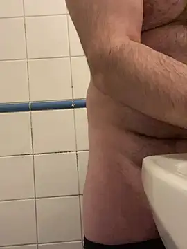 Snapshot of mpowerintime chatting on February 13, 6:20 am mpowerintime online show from February 13, 6:20 am