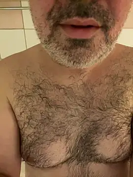 Snapshot of mpowerintime chatting on March 2, 6:59 am mpowerintime online show from March 2, 6:59 am