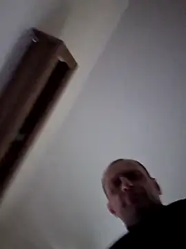 Snapshot of Roman0798 chatting on September 29, 2:22 pm Roman0798 online show from September 29, 2:22 pm