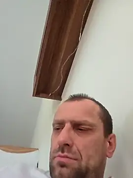 Snapshot of Roman0798 chatting on October 25, 10:34 am Roman0798 online show from October 25, 10:34 am