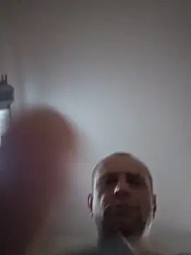 Roman0798 online show from May 14, 3:57 am