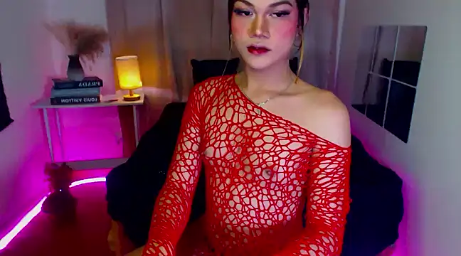 Snapshot of StellaSaucyCum chatting on February 7, 11:23 am StellaSaucyCum online show from February 7, 11:23 am