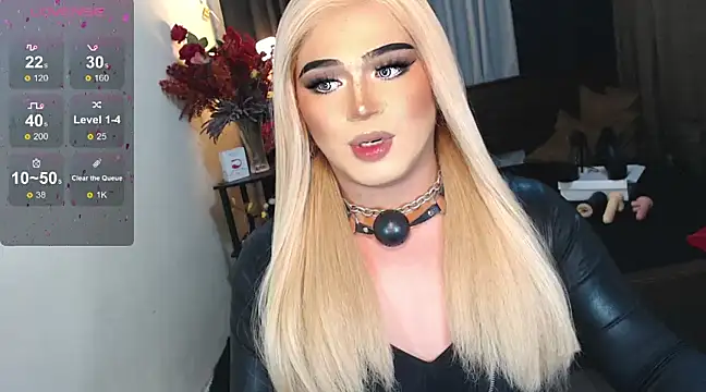 Snapshot of Bitch_Fowler69 chatting on February 20, 8:58 pm Bitch Fowler69 online show from February 20, 8:58 pm