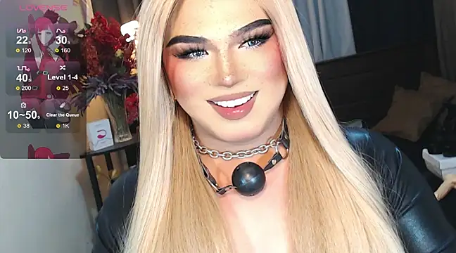 Snapshot of Bitch_Fowler69 chatting on February 25, 10:37 am Bitch Fowler69 online show from February 25, 10:37 am