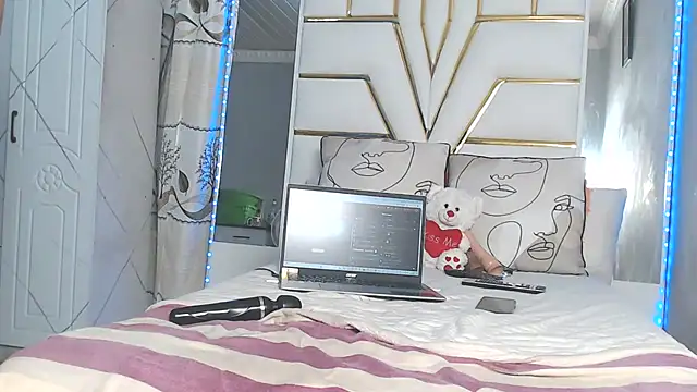 SexyyNana online show from February 20, 7:08 pm