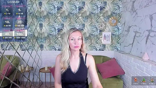 Snapshot of NancyGrace chatting on December 19, 12:45 pm NancyGrace online show from December 19, 12:45 pm