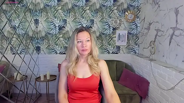 Snapshot of NancyGrace chatting on February 28, 5:04 am NancyGrace online show from February 28, 5:04 am