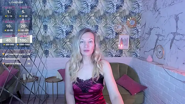 Snapshot of NancyGrace chatting on March 17, 11:21 am NancyGrace online show from March 17, 11:21 am