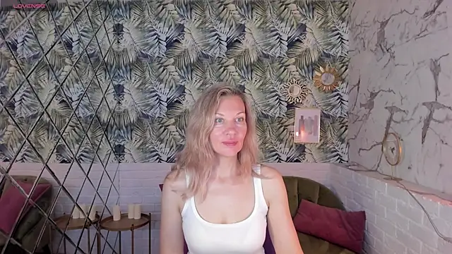 Snapshot of NancyGrace chatting on September 10, 5:07 am NancyGrace online show from September 10, 5:07 am