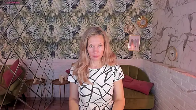 Snapshot of NancyGrace chatting on October 5, 7:07 am NancyGrace online show from October 5, 7:07 am