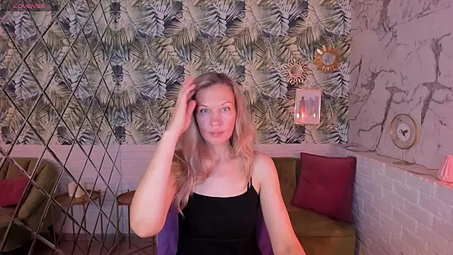 Snapshot of NancyGrace chatting on October 31, 1:12 pm NancyGrace online show from October 31, 1:12 pm