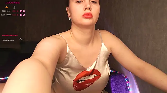 Snapshot of nutcrew chatting on November 20, 7:46 pm nutcrew online show from November 20, 7:46 pm