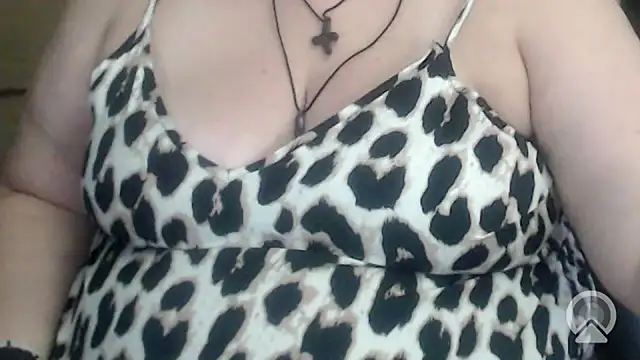 Snapshot of mayasmith chatting on October 9, 6:00 am mayasmith online show from October 9, 6:00 am