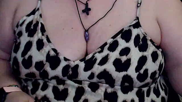 mayasmith online show from July 1, 12:01 am
