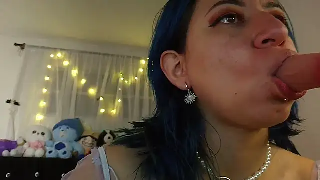 pussytight pervert online show from July 29, 11:36 pm