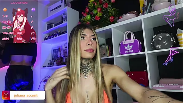 caroline cossei online show from February 14, 6:02 am