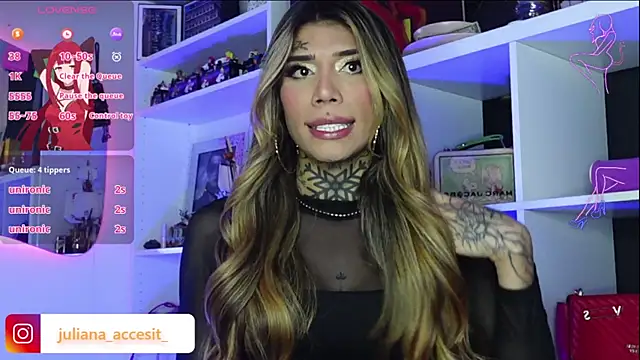 caroline cossei online show from March 7, 1:42 am