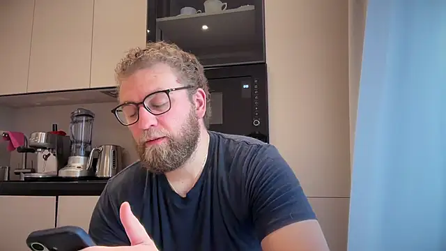 Bear bear  online show from April 23, 9:52 am